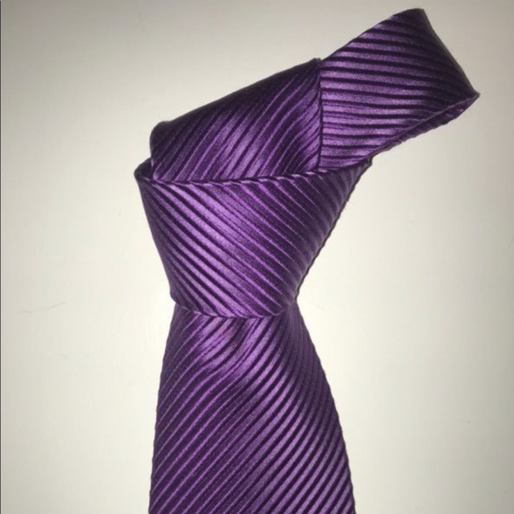 Authentic classic David Donahue Tie MSRP 125